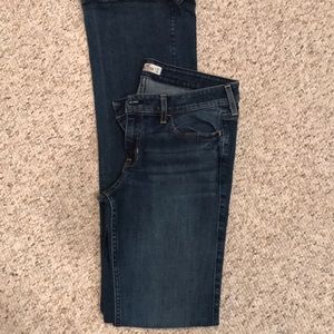 Hollister jeans size w28 L35